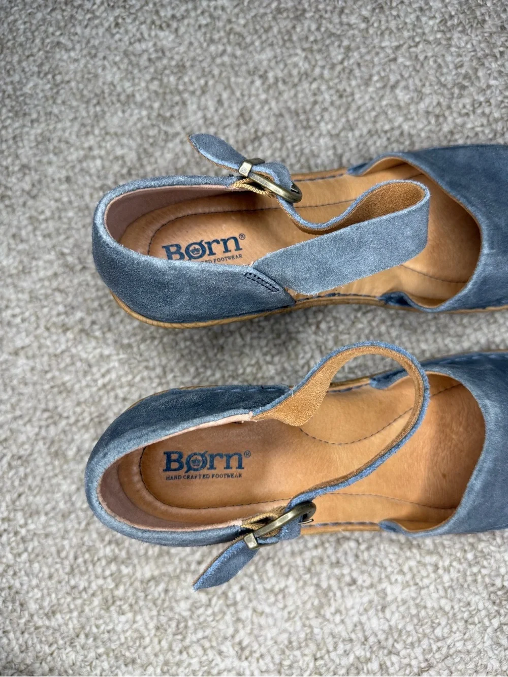 NWOT Born Nellie leather wedges